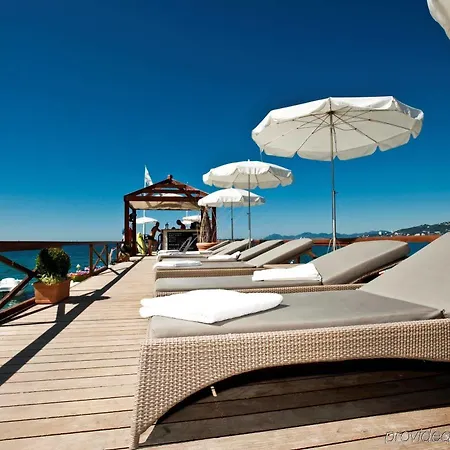 Hotell Garden 4*